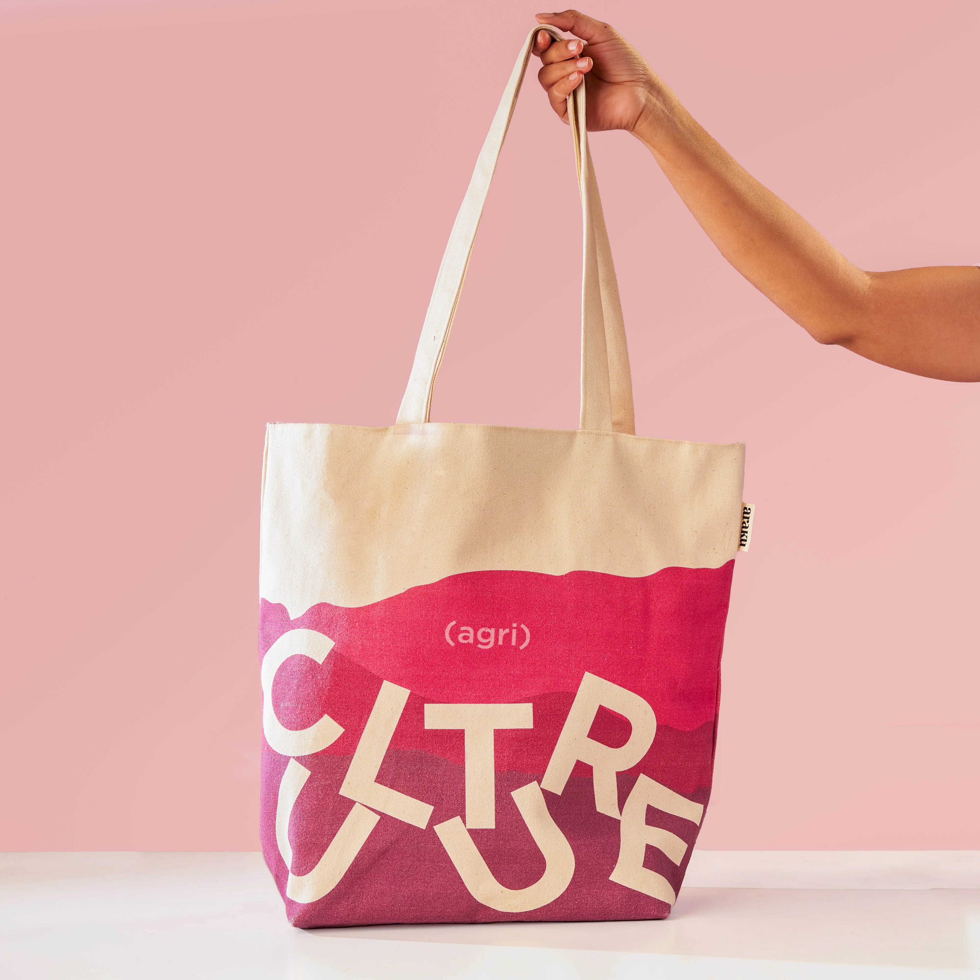 Premium canvas bags for luxury branding